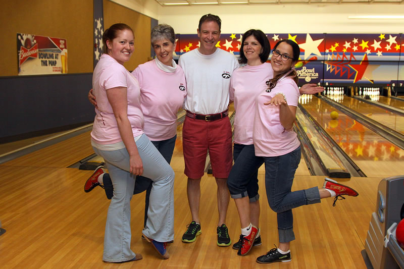 Dr. Gelbers Bowling Team.jpg